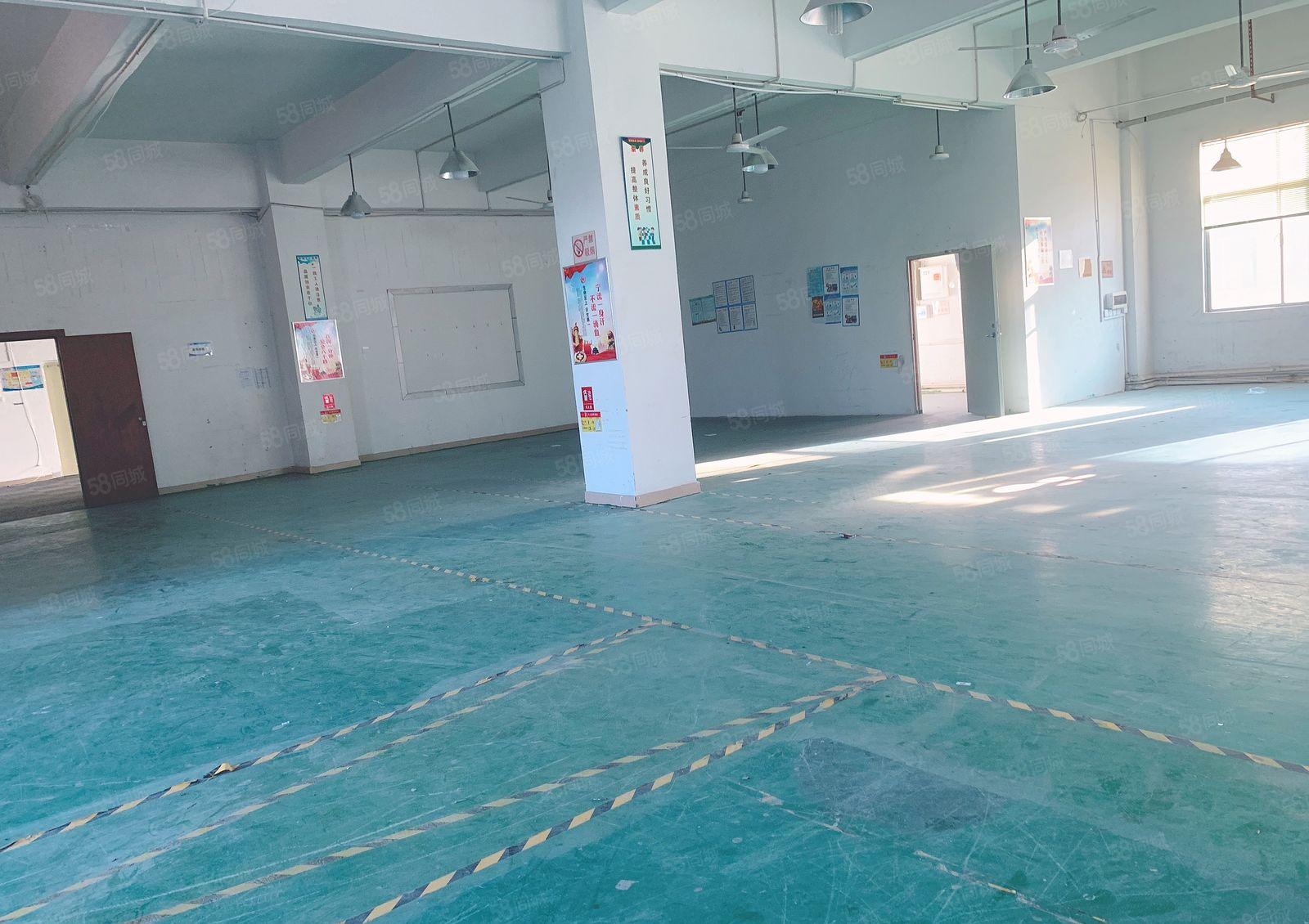 福永会展中心附近新出楼上精装修1000平厂房出租报价28可分