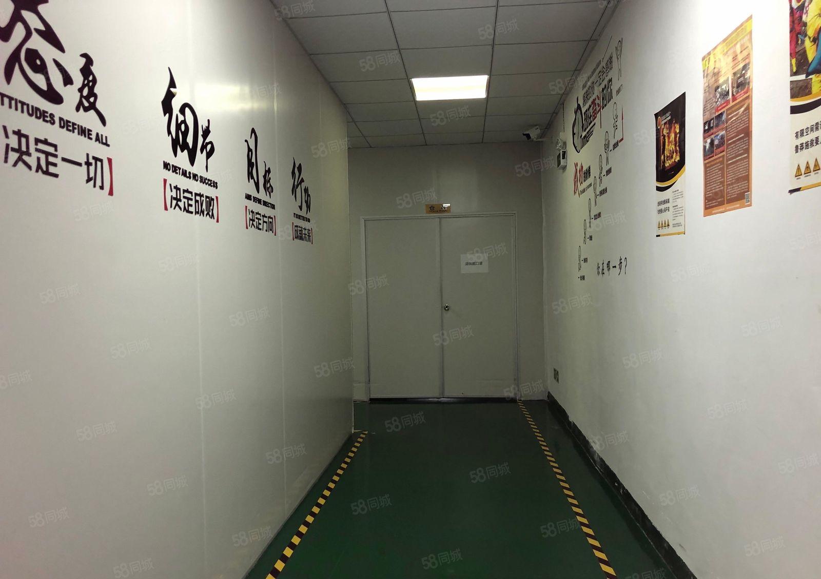 福永新和地铁口高速口附近1000平米带装修厂房出租可分租