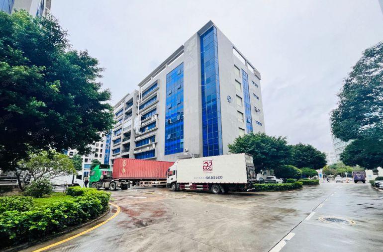 石岩原房东科技园楼上1000平方精装修办公室厂房仓库出租