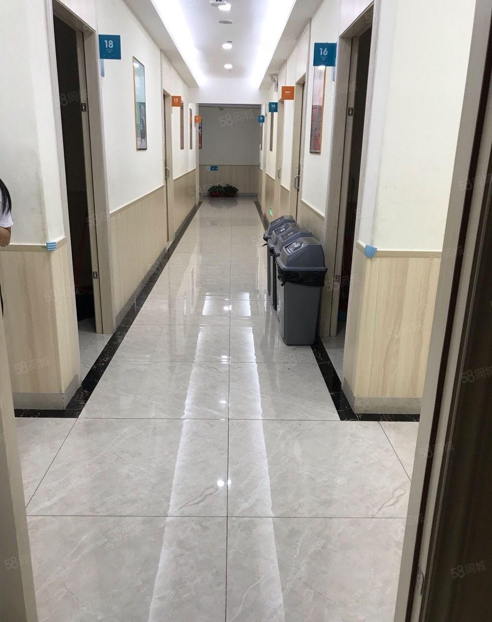 西乡二楼精装原教育培训场地，招摄影，艺术培训，电办公室等等