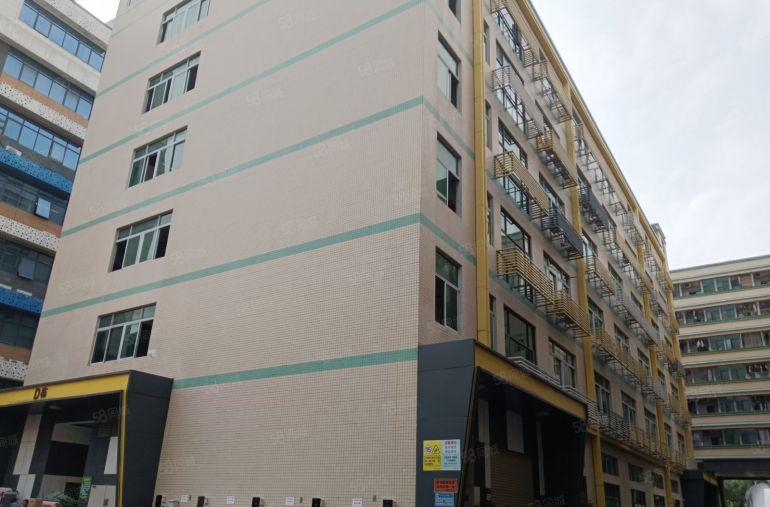 固戌地铁口附近原房东楼上精装修1100平