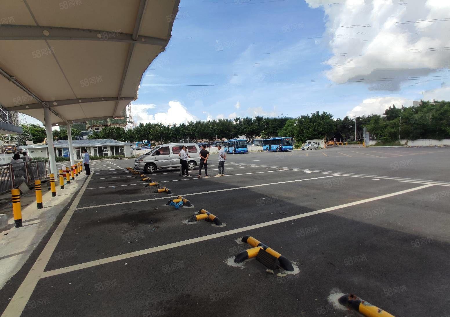 松岗山门松柏路边一手房东独院水泥空地9000平出租可大小分租