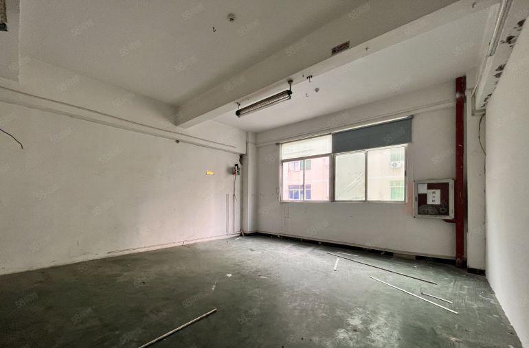 西乡固戍村委直租超高使用率红本带吊机口100平到200平可分