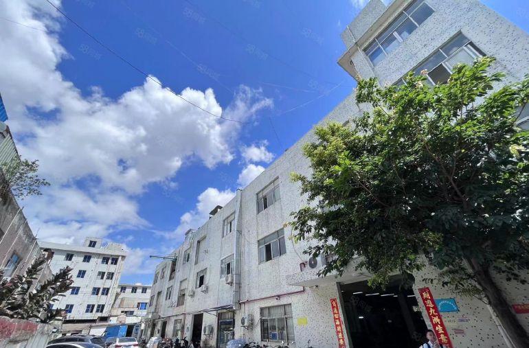 宝安沙井沙头精装修厂房出租拎包入住。