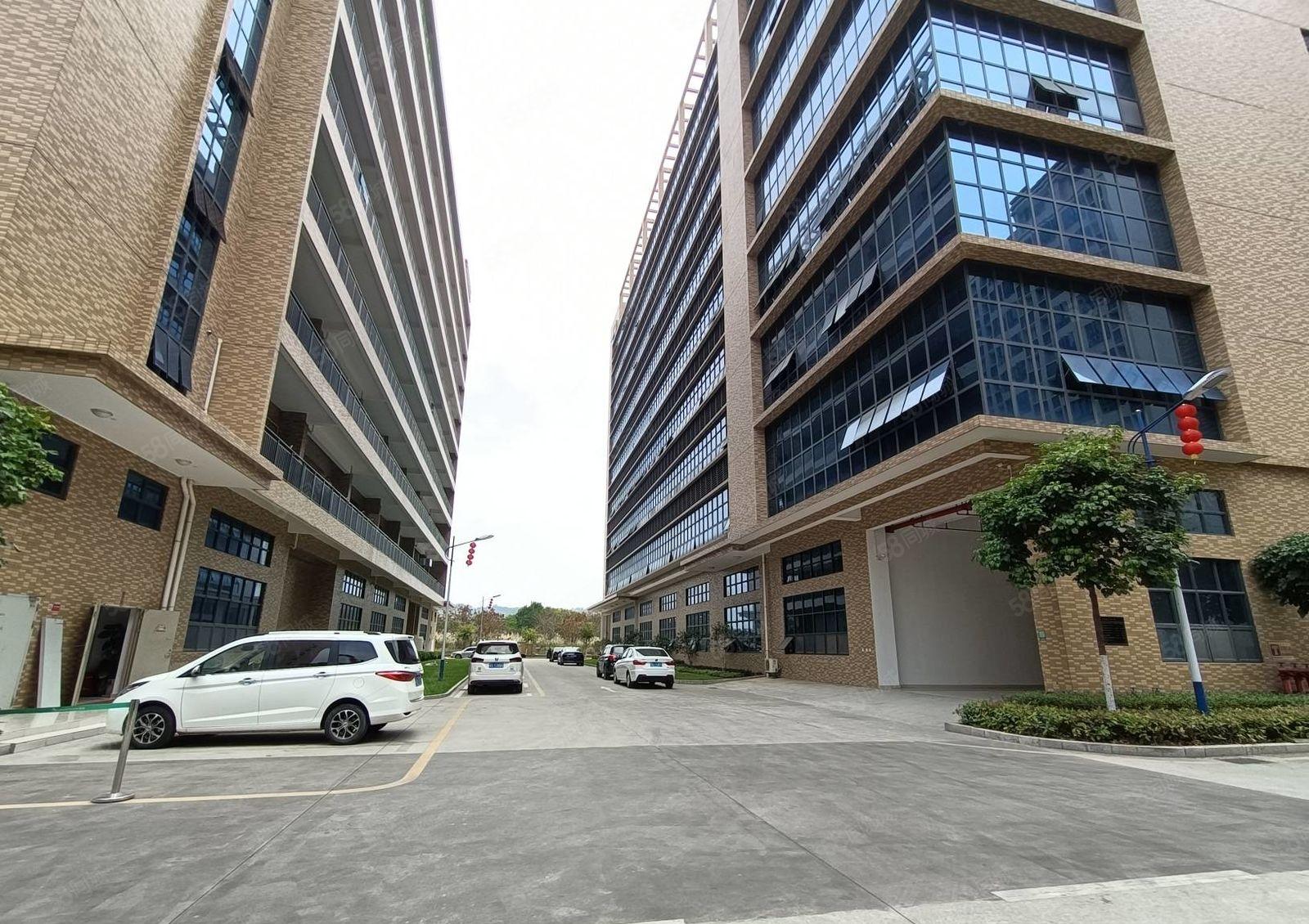 石岩西丽阳光原房东红厂房仓库3000平出租500平起租24元