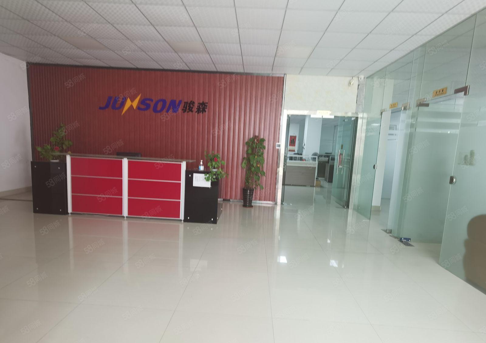 松岗原房东富华工业园精装修整层700平米厂房出租可分租仓库