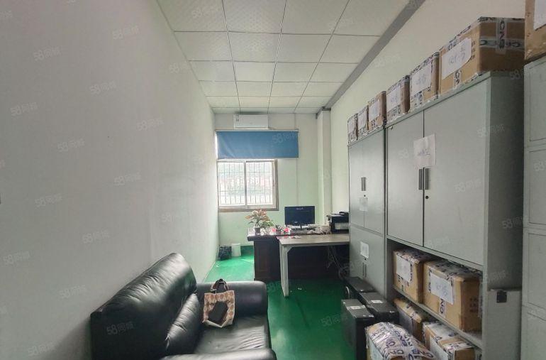 西乡，固戍一路附近，独门独院，楼上带装修800平办公厂房出租