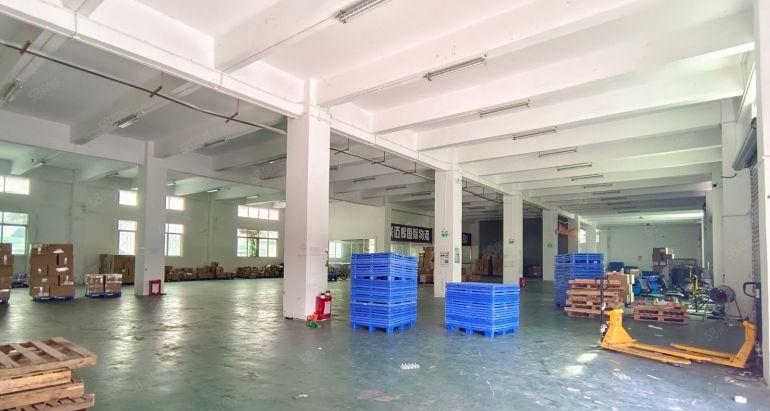 福永会展2000平一楼厂房仓库出租分租物流