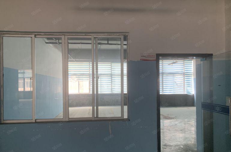 深圳宝安石岩新出3楼精装修500平厂房仓库出租报价20元可分