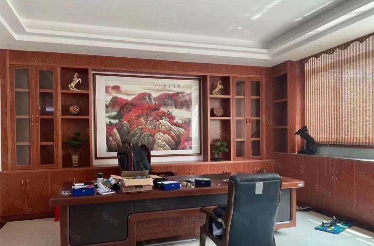 福永塘尾高新科技园新出楼上2600平米豪华装修出租