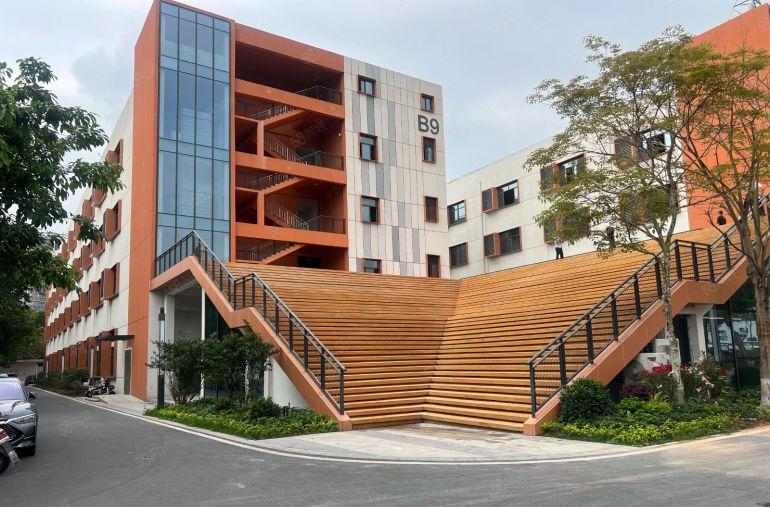 西乡科技桃花源整栋4层7236平方实际面积国企物业厂房出租