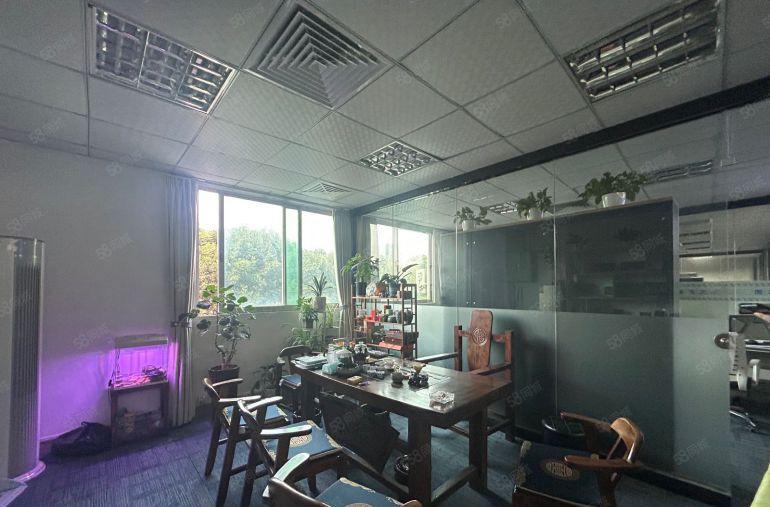 石岩北环路楼上800平原房东实际面积精装修无尘车间厂房出租