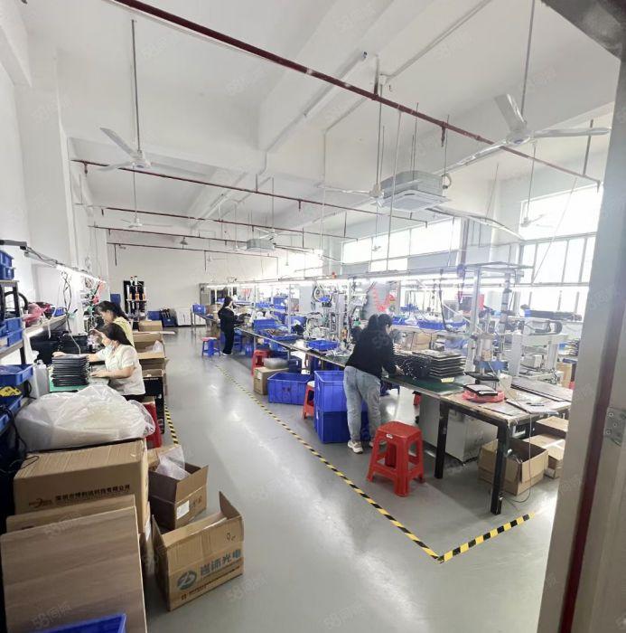 西乡桃源居地铁站附近恒丰工业城电子厂房1450平精装修水电齐