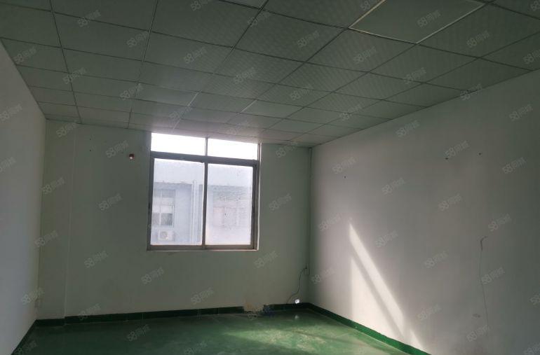 松岗楼岗义乌商城对面工业园出租二楼整层1200平方现成装修