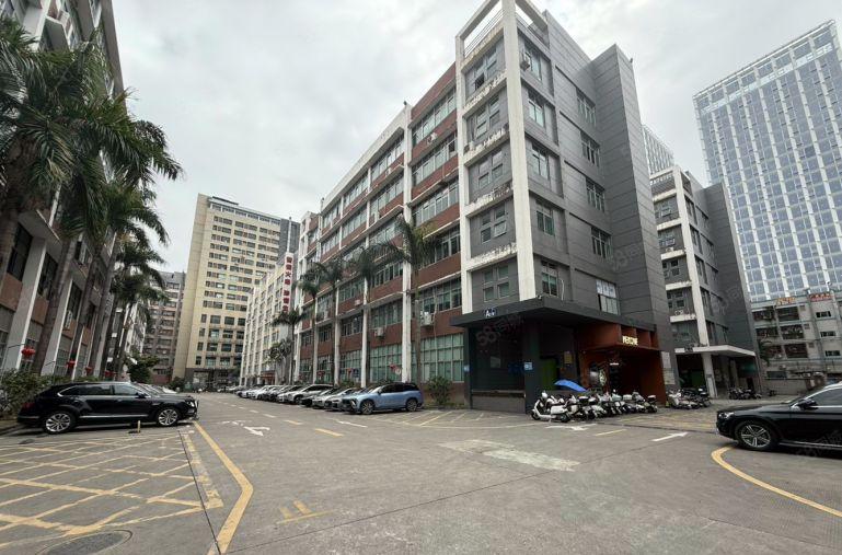 宝安西乡固戍地铁口原房东红本厂房出租1500平精装修形象好