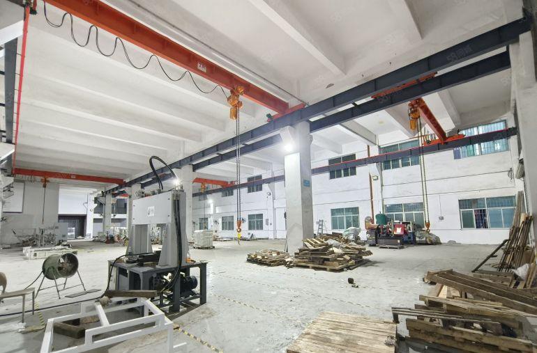 松岗一楼厂房出租3000平方300平起分水电齐全带航吊