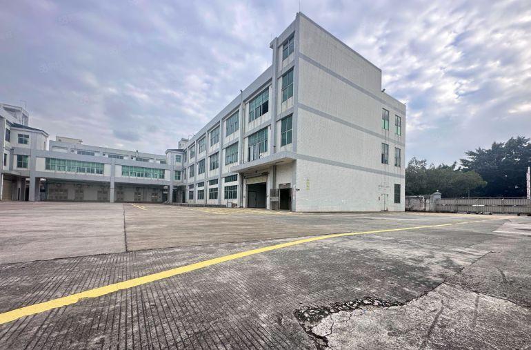 降价出租石岩北环精装1000平工业园原房东红本独门独院厂房