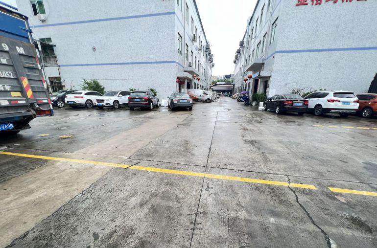 石岩街道塘头二楼标准厂房500平出租分租实际使用面积低价