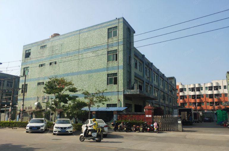 沙井新桥高速出口独门独院厂房招租1到3层1楼高度6米可以分租