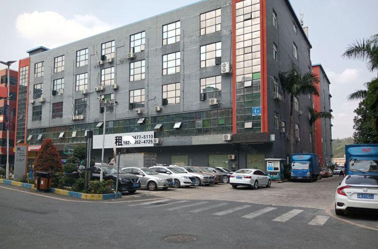 石岩同富裕工业区独院厂房出租500至2000平米交通便利好招