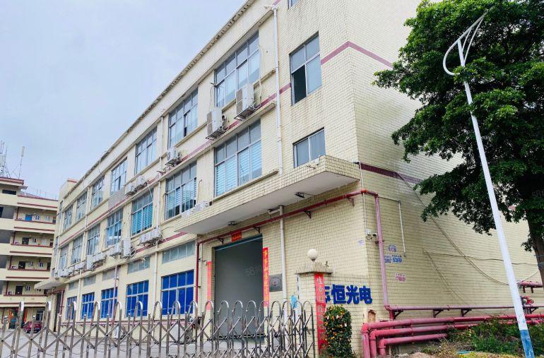 光明地铁口原房东3000平独门独院厂房实际面积仓库出租可分租