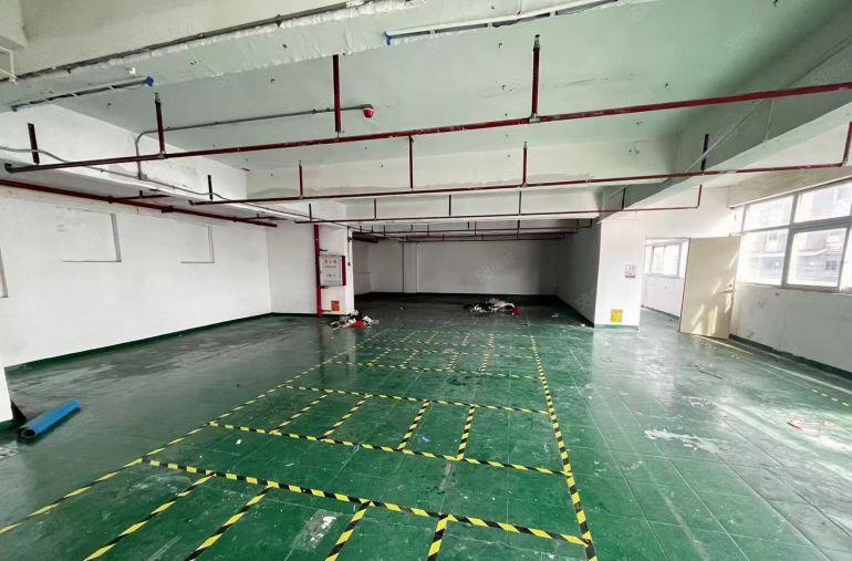 大王山西环路旁二楼300平方米精装修厂房招租