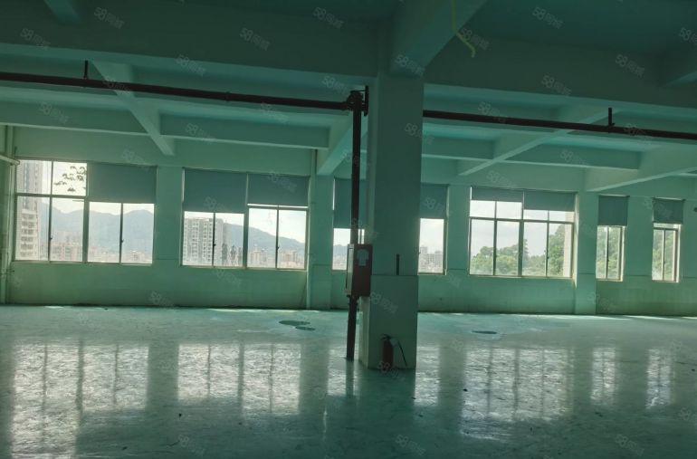 石岩上屋地铁站 150平起租  可定制装修 园区形象好