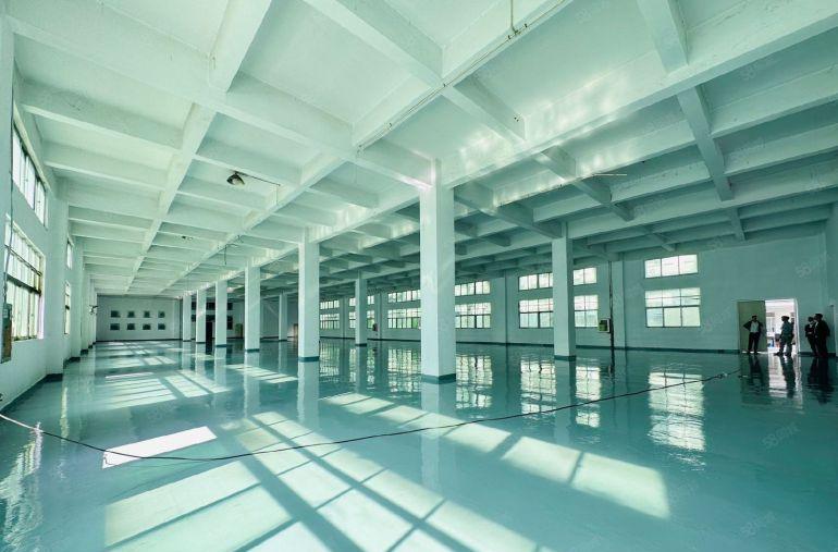 宝安福永地铁口厂房办公仓库出租600平另有2000平可分租