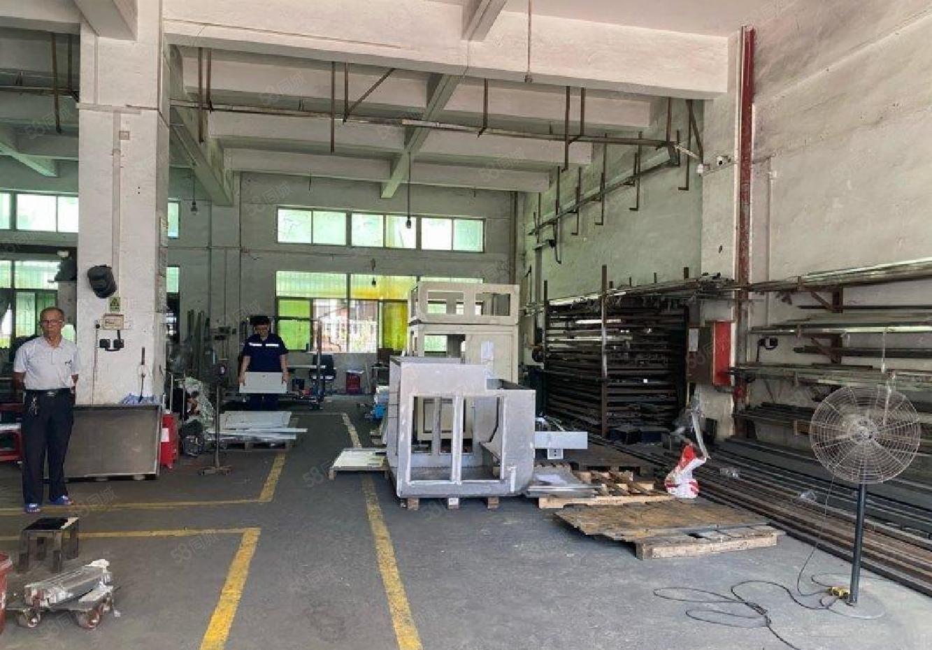 石岩原房东一楼700平层高6米仓库厂房出租分租CNC五金设备