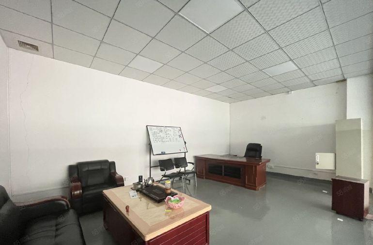 福永桥头地铁口高新工业园区精装修900平厂房出租带红本原房东