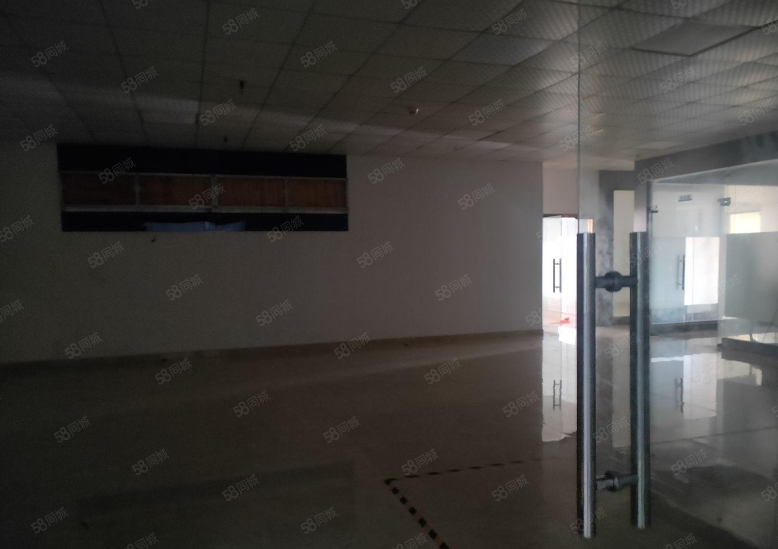 沙井大王山工业园区楼上300平小面积厂房带装修