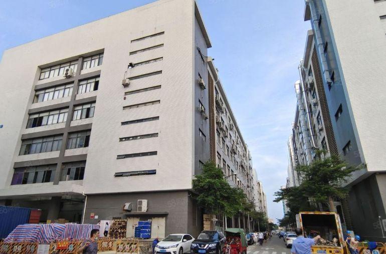 宝安福永107国道主干道厂房仓库出租2000平可300起分租