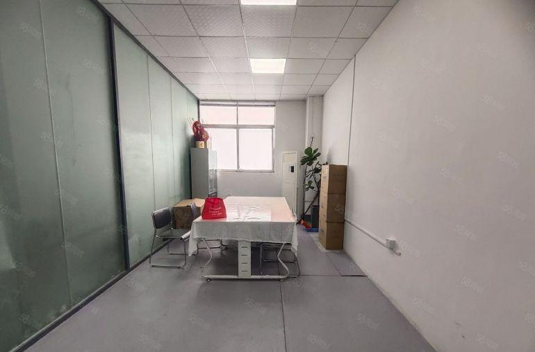 西乡，固戍大型工业，楼上带装修独立半层600平厂房，拎包入驻