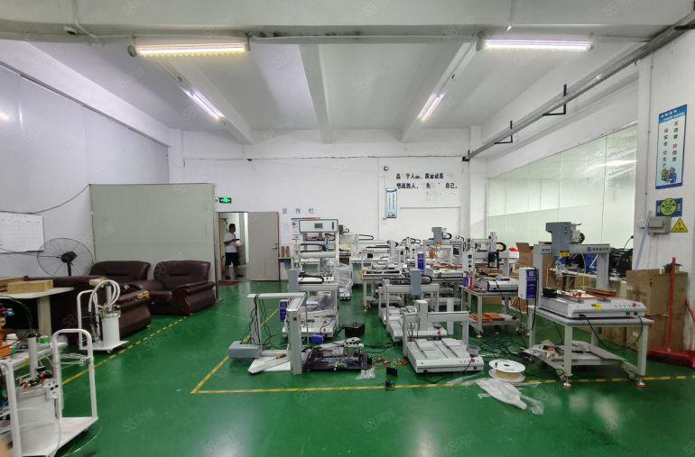 西乡，固戍工业园，楼上带装修700平厂房出租， 拎包即可使用