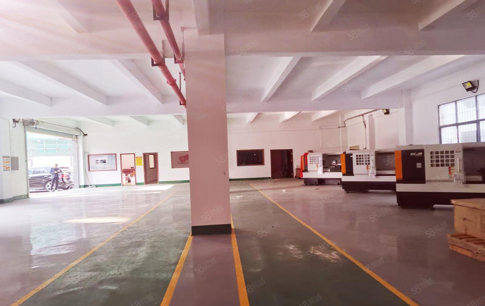 西乡街道边上出租一楼重工业厂房750平，带行车，无需转让费