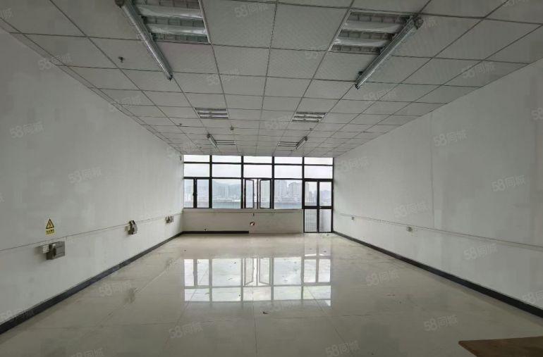 福永大洋田立新湖水库边原房东800平米精装修厂房仓库低价出租