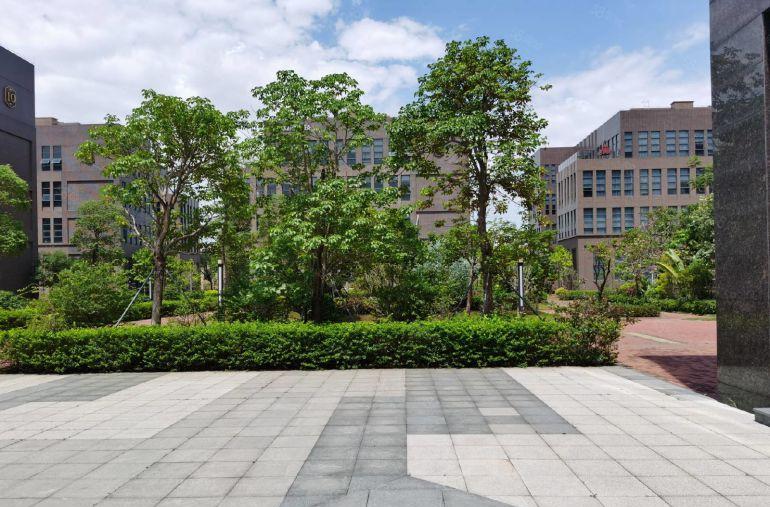 松岗桃花源科技园独栋2700平厂房办公楼研发楼带装修实际面积