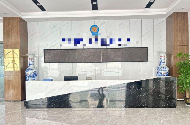 石岩地铁口工业园区2000平方无尘车间厂房出租可分租