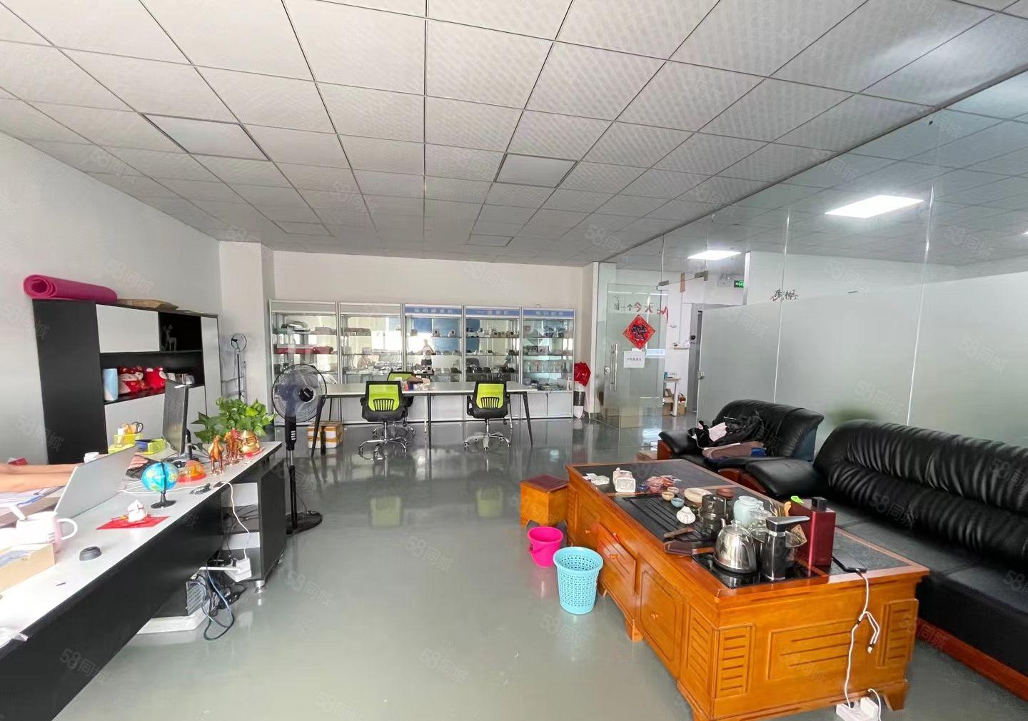 固戍地铁站A出口楼上320平带精装修业主直租