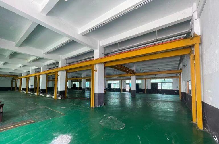 松岗地铁口独院厂房出租2层3600平高度6米一手房东 可分组