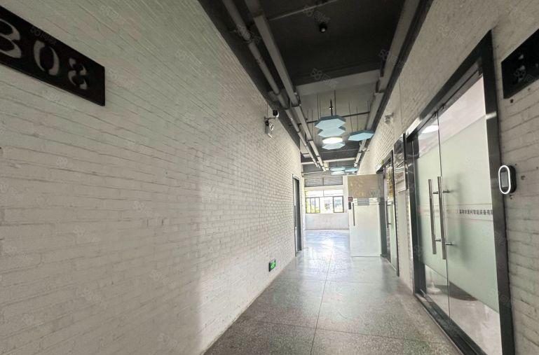 后亭地铁口花园式厂房 楼上小面积200平初创业的