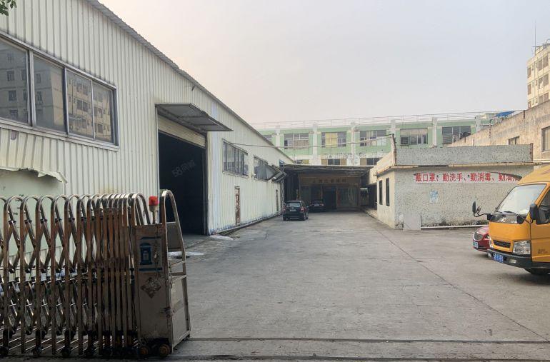 石岩塘头路口独院红本标准钢构8米高4700平方招租