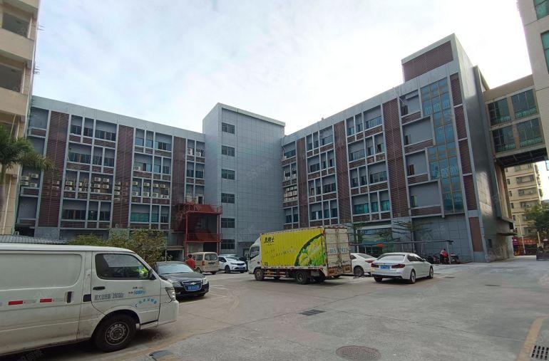 西乡兴东地铁口产业园500平标准厂房出租办公仓库招租可分租