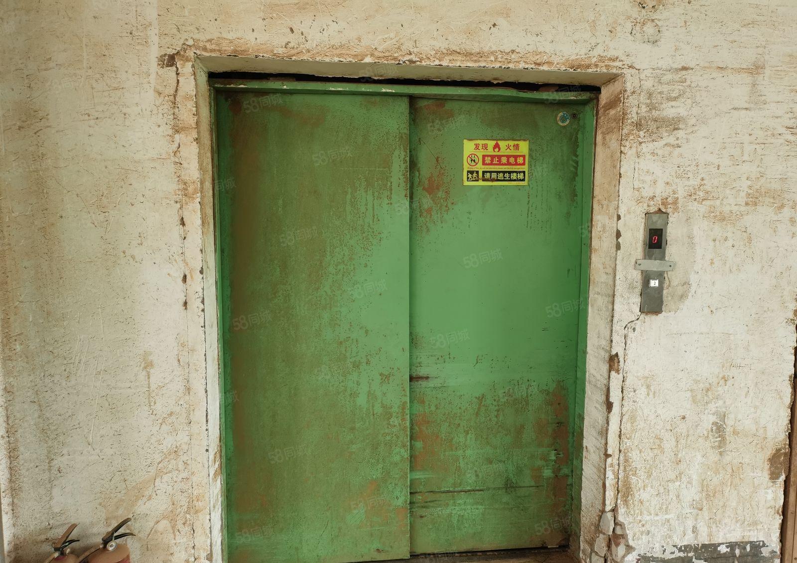 松岗燕川原房东三楼带消防喷淋重工业厂房