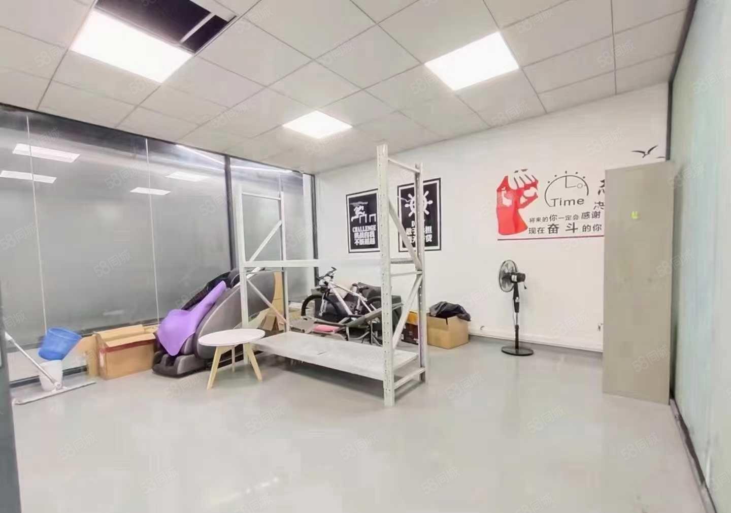 免转让费，石岩汽车站1200平方全新精装修厂房出租，拎包入住