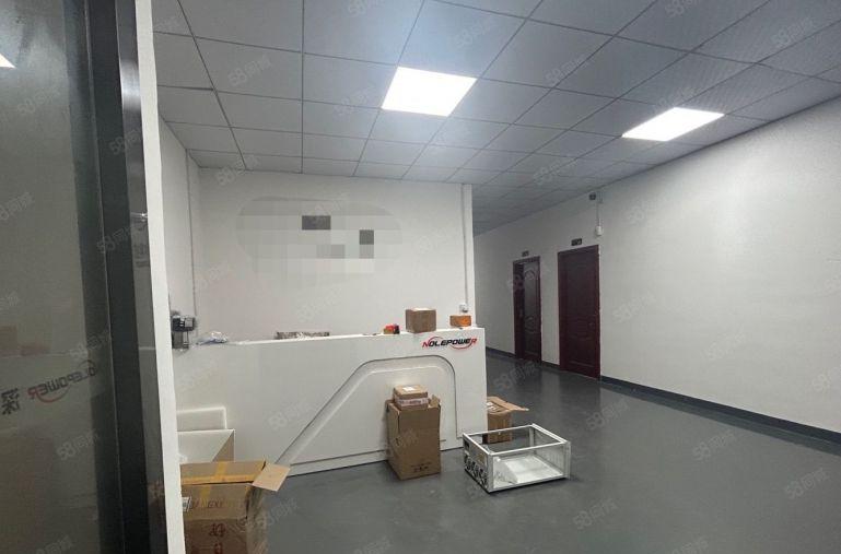 石岩村委厂房出租800平带装修可分租面积实在低价招租