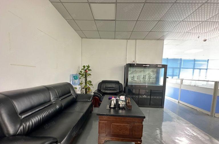 低价出租福永大洋田工业区800平厂房出租精装修地铁口