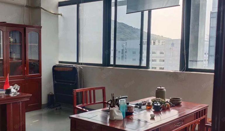 福永和平豪华装修厂房1600平米出租