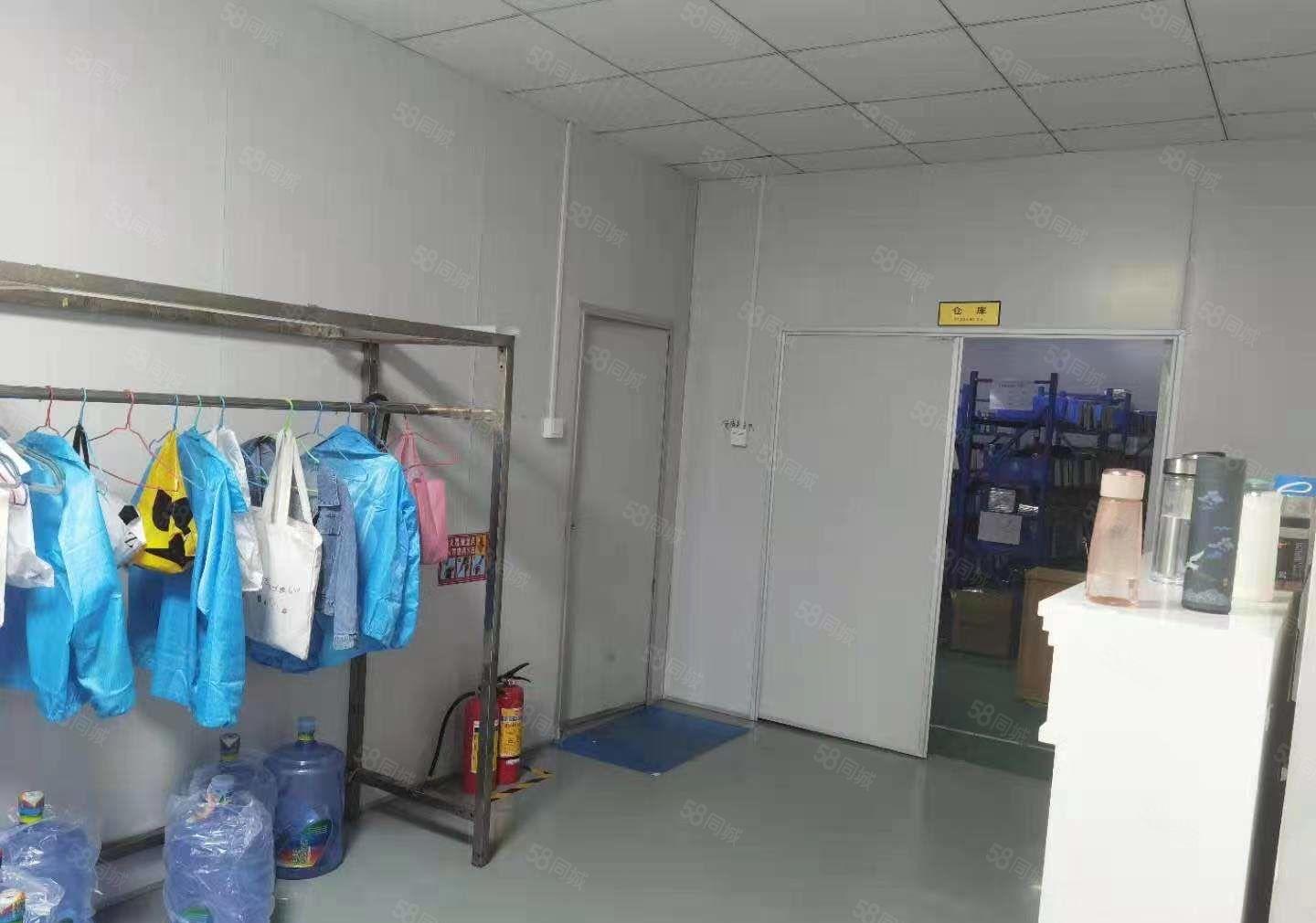 松岗红星楼上新出2000平米带装修厂房 宝安大道旁 水电齐全