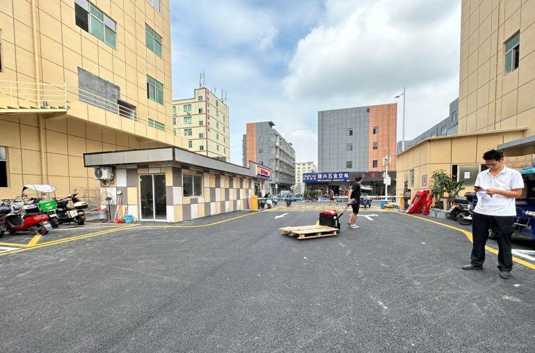 固戍南昌公园附近独门独院两栋12000平村委厂房仓库出租